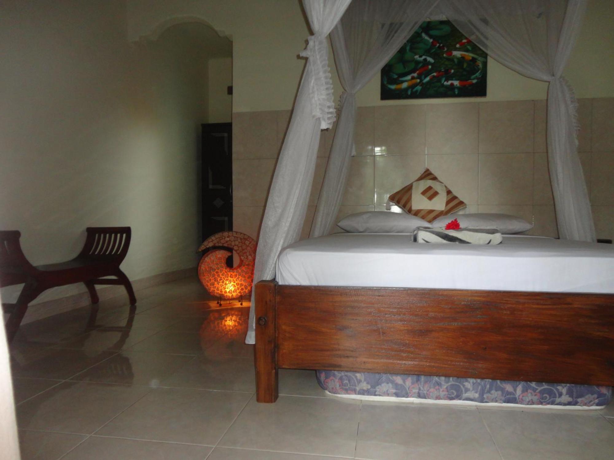 Rumahku Homestay アメッド エクステリア 写真