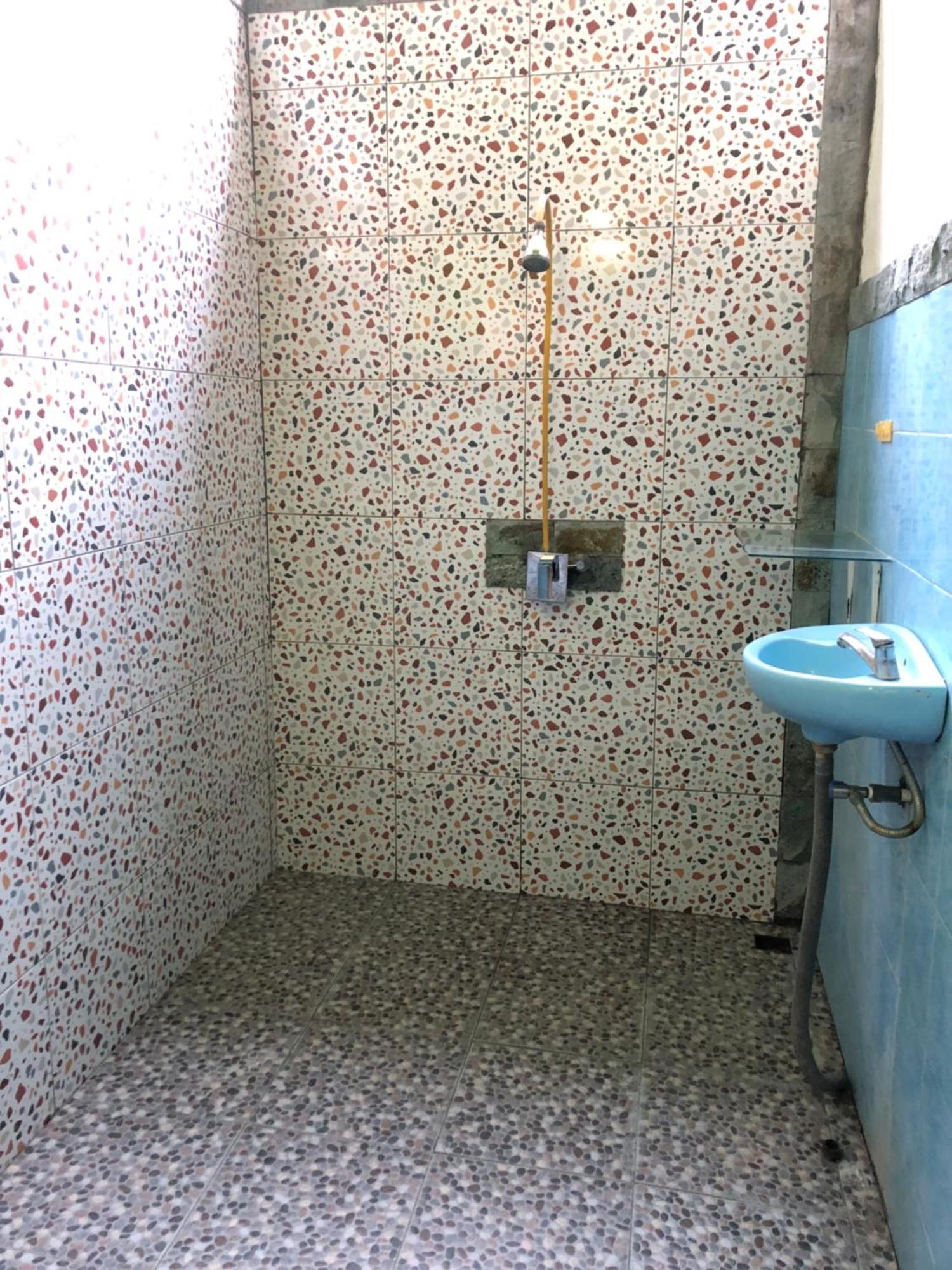 Rumahku Homestay アメッド エクステリア 写真